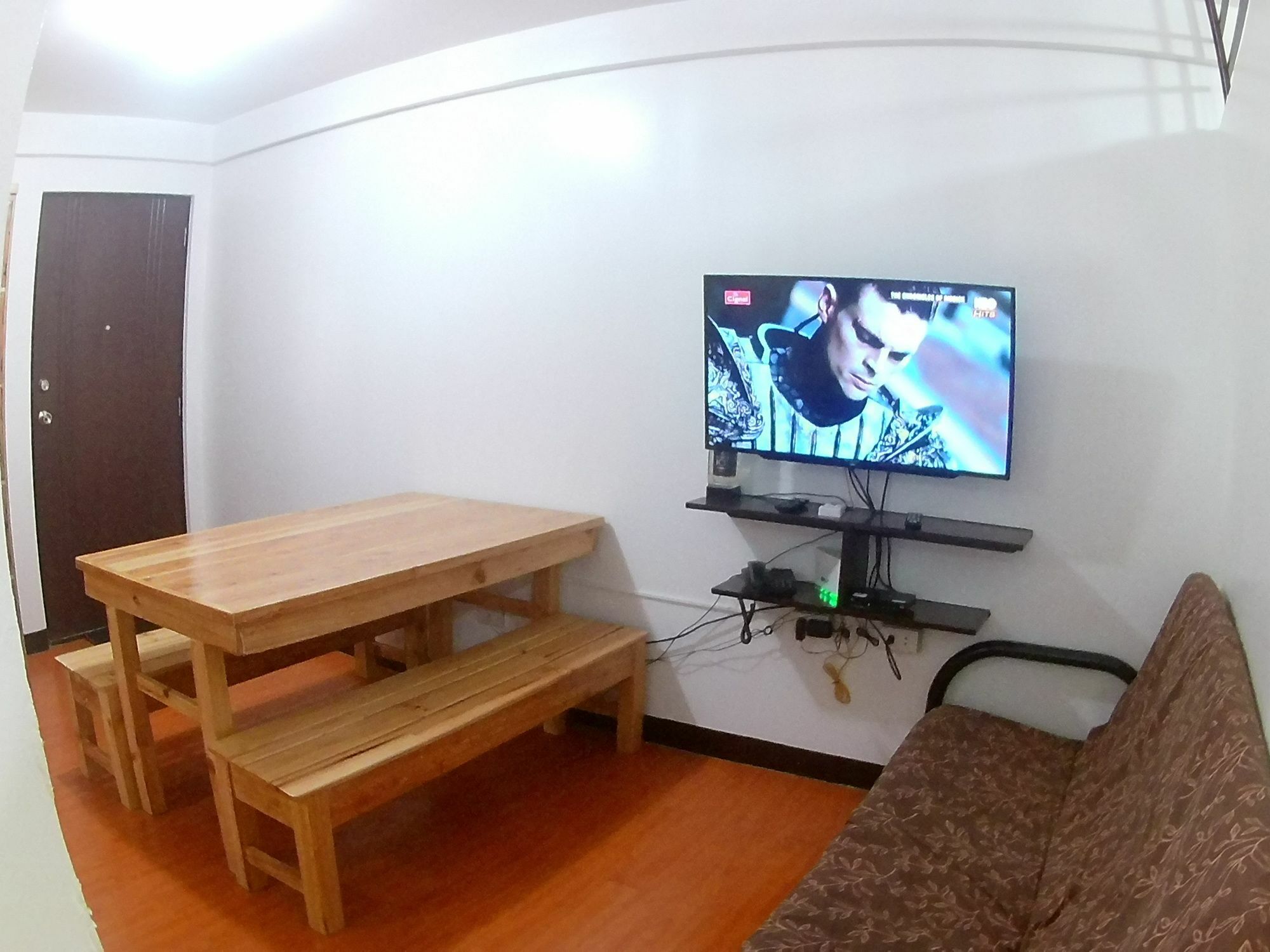 Sofia Bellevue Condominium เกซอนซิตี้ ภายนอก รูปภาพ